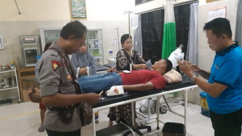 Diduga Gegara Cemburu, Seorang Lelaki Aniaya Suami Mantan Istrinya Pakai Parang