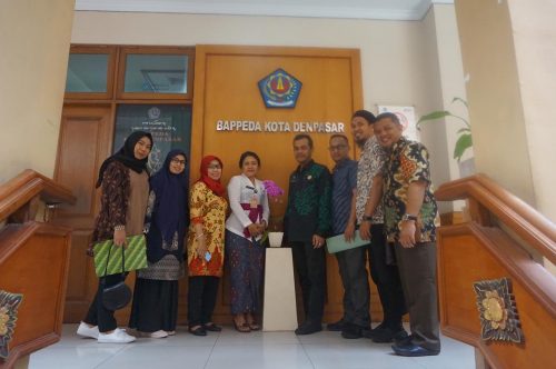 Tim Sakip Sidrap saat berkunjung ke Bappeda Denpasar. --ist--