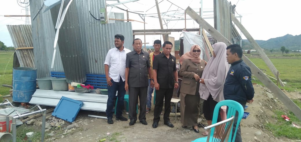 Fraksi NasDem DPRD Sidrap Bergerak Bantu Korban Bencana