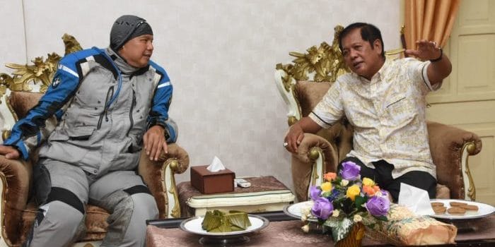 Foto : Bupati Soppeng Sambut Kedatangan Mantan Wakapolri