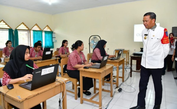 Pemprov Sulsel Miliki Alat Cek Up Covid-19, Tunggu Izin Kemenkes Baru Difungsikan