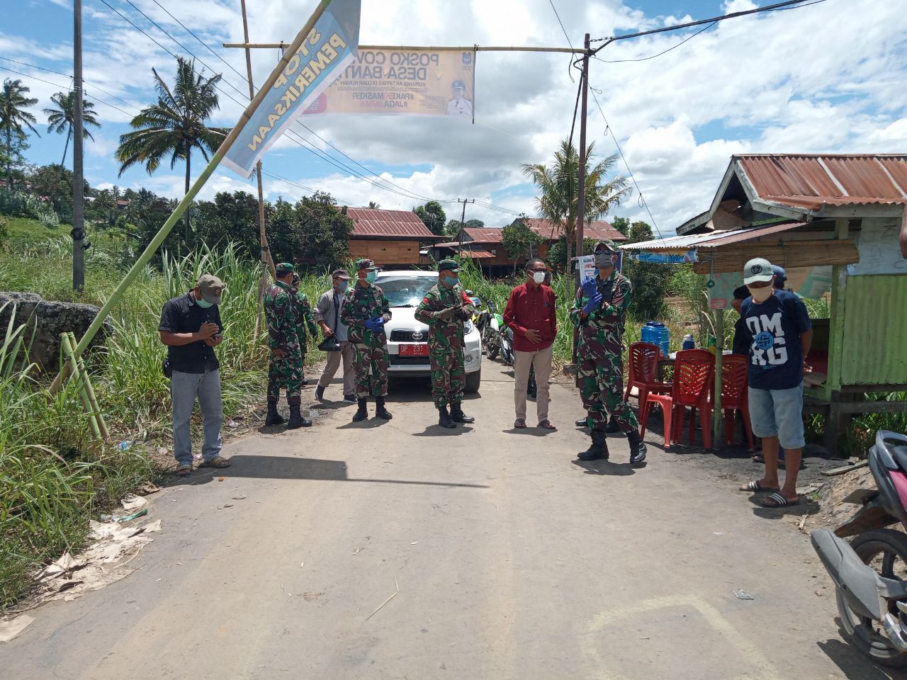 Dandim 1914 Enrekang Kunjungi Posko Covid di Baraka dan Bungin