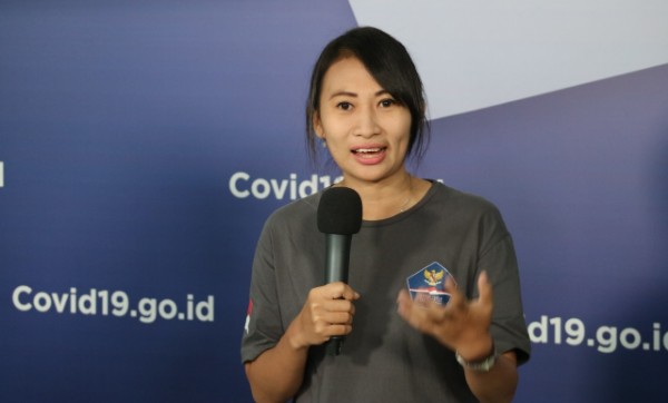 Cerita Suka dan Duka Ika, Satu-satunya Supir Ambulans Wanita di Bawah Gugus Tugas