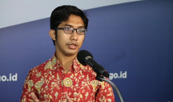 Perawat Pasien COVID – 19 : Garda Terdepan Pencegahan Itu Masyarakat, Kami di Lini Paling Belakang Perawat Pasien COVID – 19 : Garda Terdepan Pencegahan Itu Masyarakat, Kami di Lini Paling Belakang