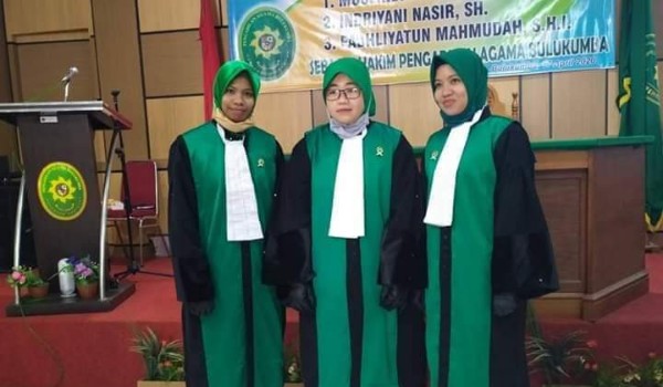 Alumnus IAIN Parepare, Anak Buruh Pelabuhan Ini Kini Jadi Hakim Alumnus IAIN Parepare, Anak Buruh Pelabuhan Ini Kini Jadi Hakim