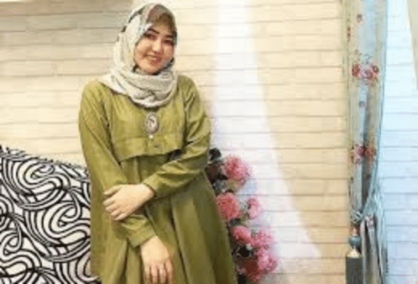 Artis Cantik Ini Ingin Berhenti Nyanyi dan Ubah Penampilan