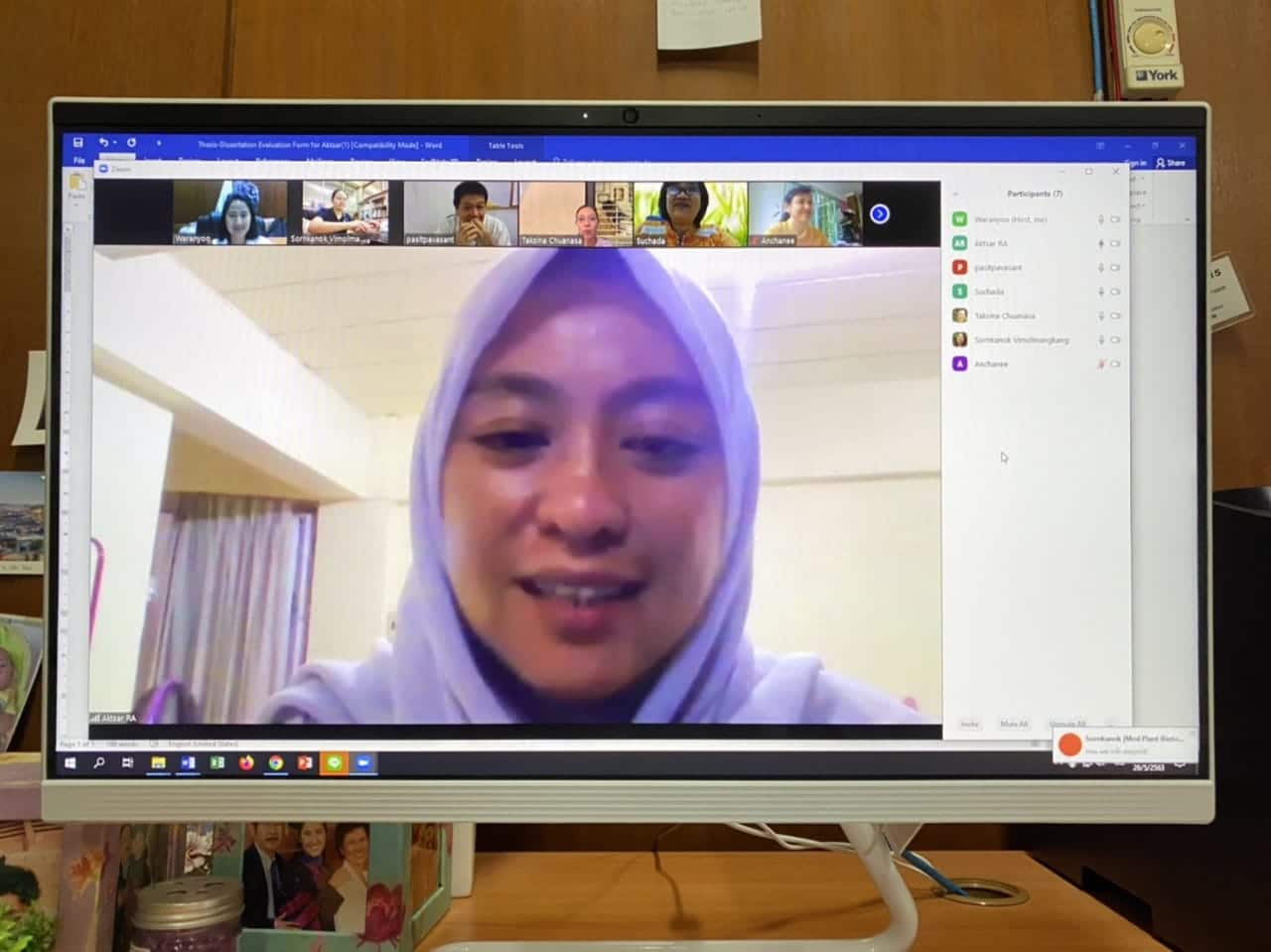 Dua Tahun 10 Bulan, Dosen UMI Sukses Raih Gelar S3 di Thailand