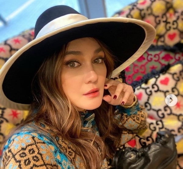 Si Cantik Dewi Sandra Sebut Luna Maya Sudah Siap Hijrah