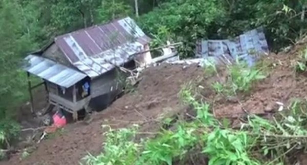 Longsor di Polman, Tiga Warga Tewas