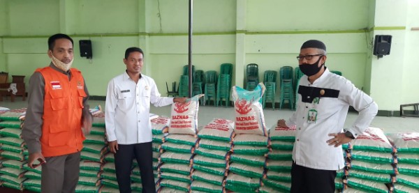 Minggu Ini Baznas Enrekang Distribusikan Logistik Untuk Warga Terdampak Covid-19