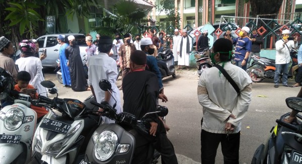 Dinilai Meresahkan, FPU Parepare Unjuk Rasa Soal Maklumat Bersama Dinilai Meresahkan, FPU Parepare Unjuk Rasa Soal Maklumat Bersama