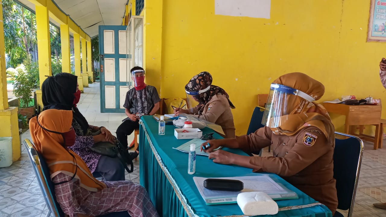 PPDB SMPN 1 Polewali Dilakukan Langsung,  Kabid Pendidikan Polman Lakukan Pemantauan