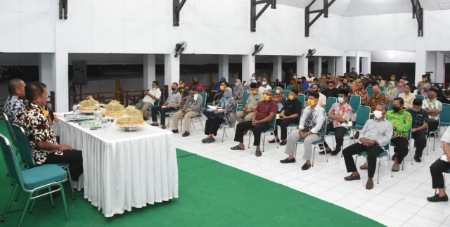 Usai Bertemu IKA SMA Negeri 200/1 Watansoppeng, Bupati Soppeng Kumpulkan Jajaran Usai Bertemu IKA SMA Negeri 200/1 Watansoppeng, Bupati Soppeng Kumpulkan Jajaran