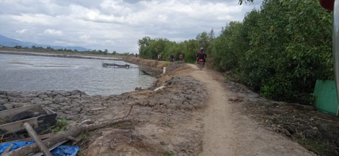 Begini Sulitnya Akses Jalan Tanah Menuju Dusun Tandro Pinrang