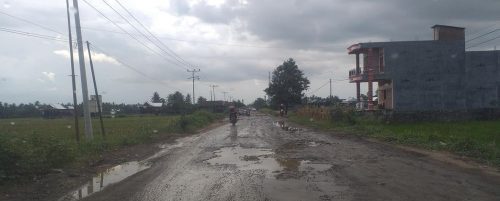 Jalan Poros Pinrang-Sidrap Rusak, Wakil Ketua DPRD Sulsel; Bulan Depan Dikerja, Anggaran Rp8 Miliar