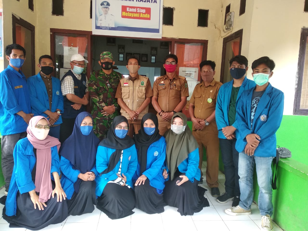 Lurah dan Babinsa Rajaya Takalar Terima Baik Peserta KKP Fisip Unismuh Lurah dan Babinsa Rajaya Takalar Terima Baik Peserta KKP Fisip Unismuh