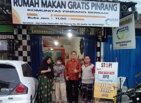 Spiderman Black Buka Rumah Makan Gratis di Pinrang