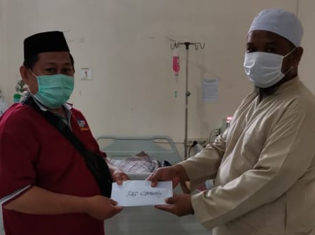 Terapkan 3 M, RMS Community Patungan Bantu Warga Terdampak Covid-19