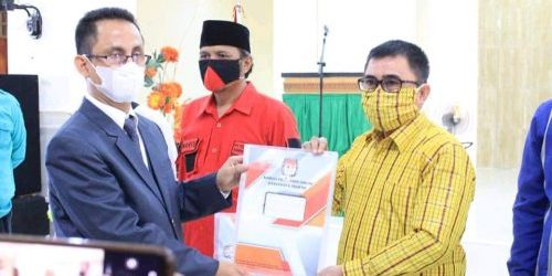 KPU Majene Tetapkan AST-Aris Bupati-Wabup Terpilih 2020