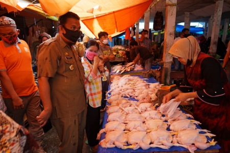 Pantau Harga di Pasar Rappang, Ini Kesimpulan Kadis Perdagangan