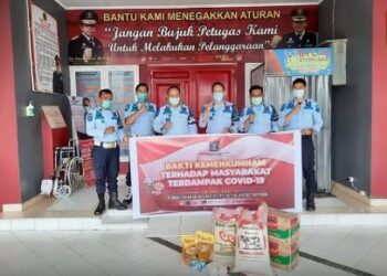 Peduli, Rutan Kelas IIB Sidrap Bantu Kesulitan Warga di Tengah Pandemi