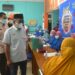 Gubernur Sulbar, Ali Baal Masdar memantau pelaksanaan vaksinasi Covid-19 di UPTD Puskesmas Pamboang, Minggu (26/9/2021)