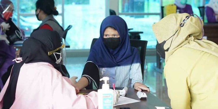 Kolaborasi Manajemen RSUD Andi Makkasau – RS HAH Gelar Vaksinasi Covid-19