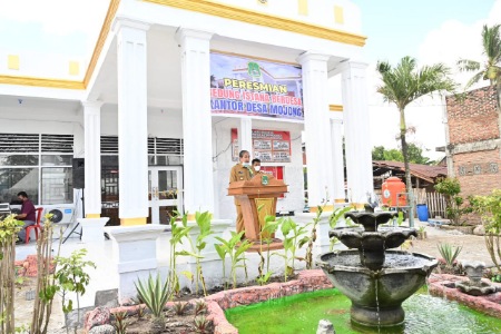 Istana Berdesa Mojong Diresmikan Bupati Sidrap Istana Berdesa Mojong Diresmikan Bupati Sidrap