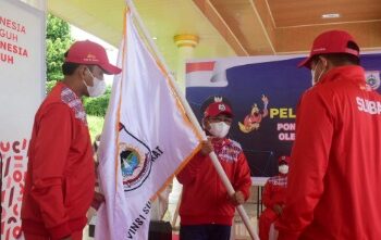 Lepas Kontingen Sulbar Menuju PON XX Papua, Gubernur Ali Baal Sampaikan Pesan Ini