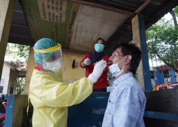 Tim 3 PPKM Gowa Swab PCR 13 Warga