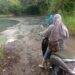 Warga Desa Pasaka,  Kecamatan Kahu, Kabupaten Bone belum mendapatkan layanan infrastruktur jembatan, Rabu (8/9/2021).