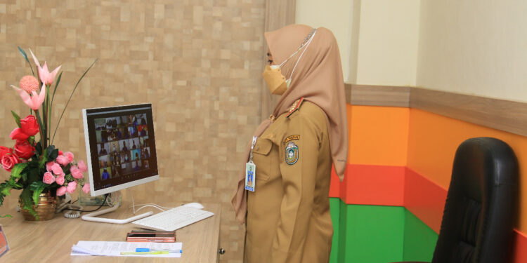 Direktur RSUD Andi Makkasau Parepare Ikuti Pembukaan Latsar CPNS Direktur RSUD Andi Makkasau Parepare Ikuti Pembukaan Latsar CPNS