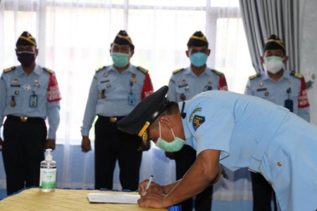 Lantik Kasubbag Kepegawaian, Kakanwil Kemenkumham Sulsel Tekankan Soal ini Lantik Kasubbag Kepegawaian, Kakanwil Kemenkumham Sulsel Tekankan Soal ini