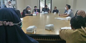 Kena PHK, Warga Ini Mengadu ke Komisi II DPRD Parepare