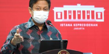 Jelang Libur Nataru, Menkes Ingatkan Warga Tetap Waspada Covid-19 