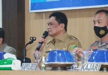Jelang Nataru, Pemkab dan Polres Barru Rakor Antisipasi Covid-19