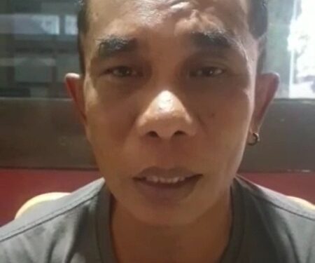 Viral, Warga Pinrang Mengaku Jadi “Joki” Vaksin, Sudah 16 Kali Disuntik Vaksin Viral, Warga Pinrang Mengaku Jadi “Joki” Vaksin, Sudah 16 Kali Disuntik Vaksin