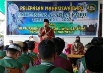 4 Maba Universitas Al-Azhar Asal Sidrap Terbang ke Mesir
