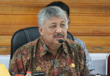 Bupati Irwan Pimpin Rapat Persiapan HUT Pinrang Bupati Irwan Pimpin Rapat Persiapan HUT Pinrang