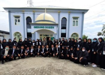 Yudisium Awal Tahun, FEBI IAIN Parepare Kukuhkan 40 Sarjana Baru