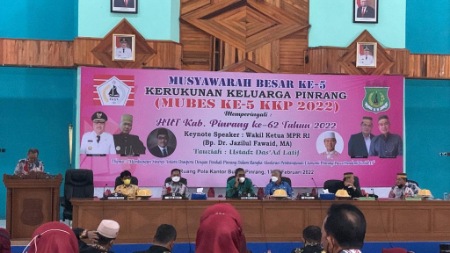 Hadiri Mubes KKP, Rektor Unhas Terpilih Minta Orang Pinrang Keluarkan Ilmunya Majukan Pinrang Hadiri Mubes KKP, Rektor Unhas Terpilih Minta Orang Pinrang Keluarkan Ilmunya Majukan Pinrang