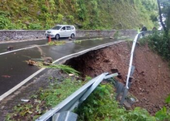 Andi Sudirman Instruksikan Dinas PUTR Tangani Longsor di Malino