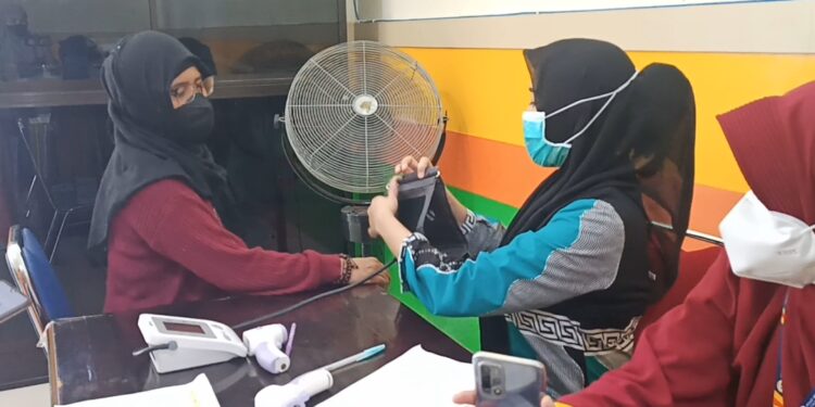 Jurnalis Puji Layanan RSUD Andi Makkasau saat Lakukan Booster 