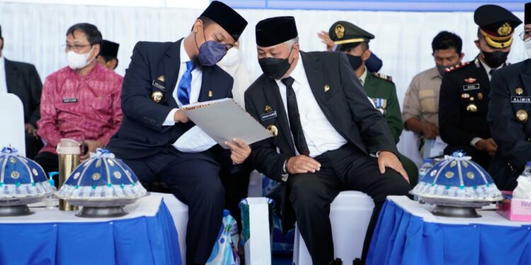 Wujud Dukungan Pembangunan Daerah, Pemprov Sulsel Sudah Kucurkan Dana Rp180 Miliar di Pinrang Wujud Dukungan Pembangunan Daerah, Pemprov Sulsel Sudah Kucurkan Dana Rp180 Miliar di Pinrang