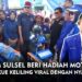 Nasdem Sulsel Beri Hadiah Motor Penjual Kue Keliling Viral dengan Nyanyian