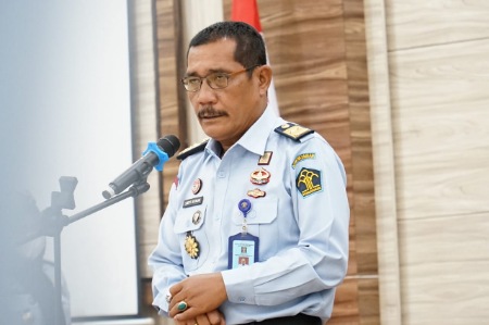 Beri Arahan Jajaran, Kakanwil Sulsel Sebut Kolektif Kolegial Hindarkan Dari Dusta di Antara Kita Beri Arahan Jajaran, Kakanwil Sulsel Sebut Kolektif Kolegial Hindarkan Dari Dusta di Antara Kita