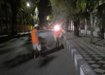 Wali Kota Parepare Instruksikan Jaga Kebersihan, Petugas Kebersihan Rutin Bersihkan Kota Hingga Malam Hari