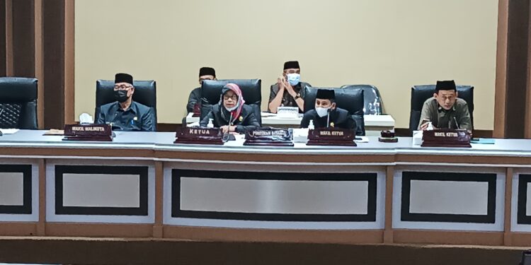 Ketua DPRD Parepare Minta Pemkot Perhatikan Empat Rekomendasi Ini