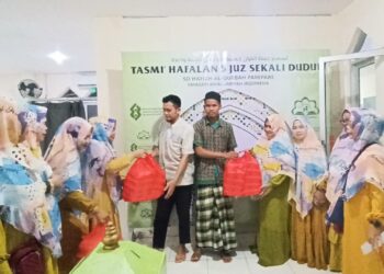 KP Asmaul Husna Keliling Parepare Bagikan 1030 Paket Sahur untuk Panti Asuhan dan Hafiz Quran