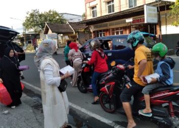 Amaliah Ramadhan,  INI-IPPAT Pengda Parepare Bagikan Ratusan Paket Sembako